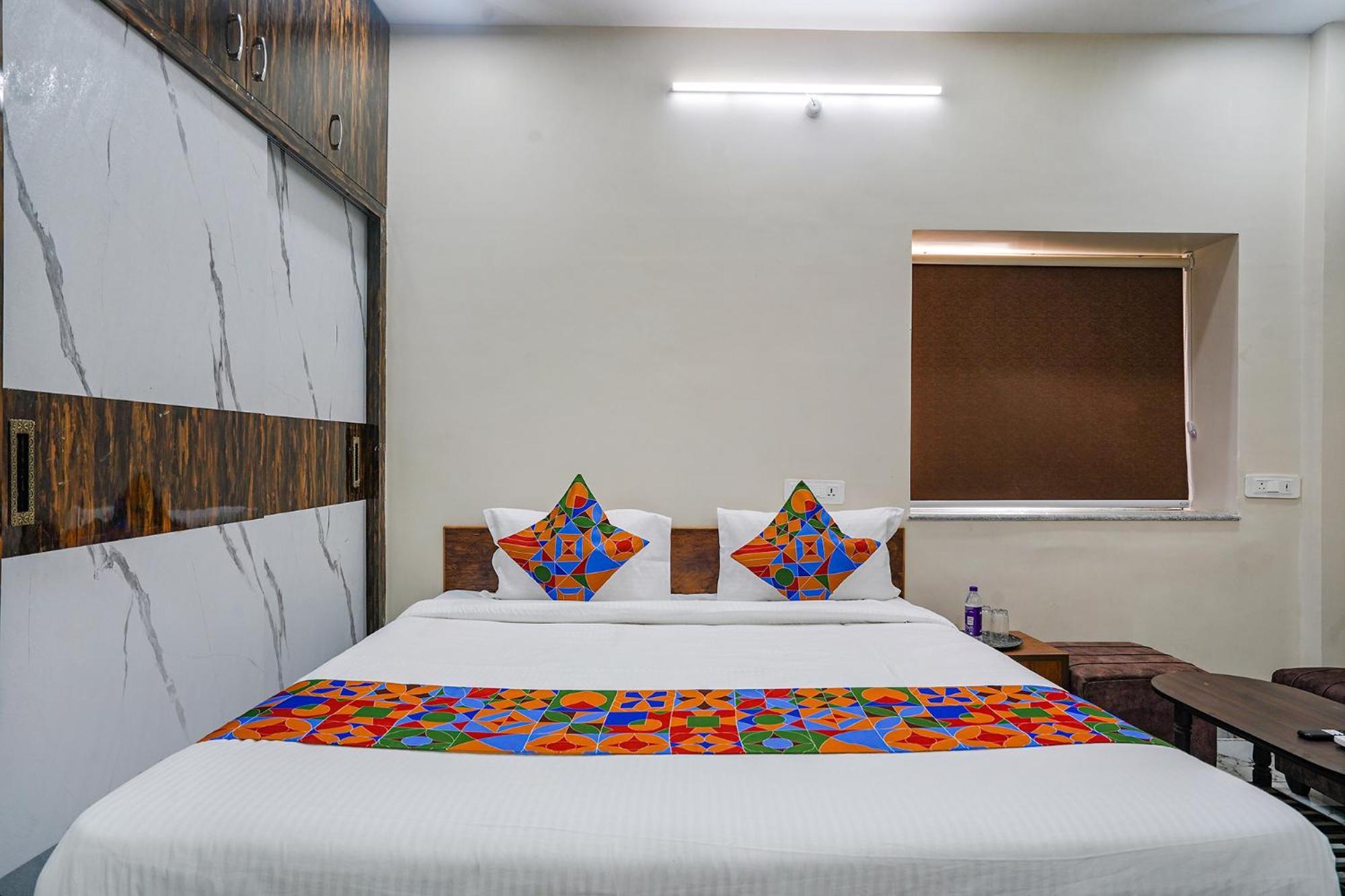 Fabhotel Perams Grand Inn - Hitech City Haïdarabad Extérieur photo