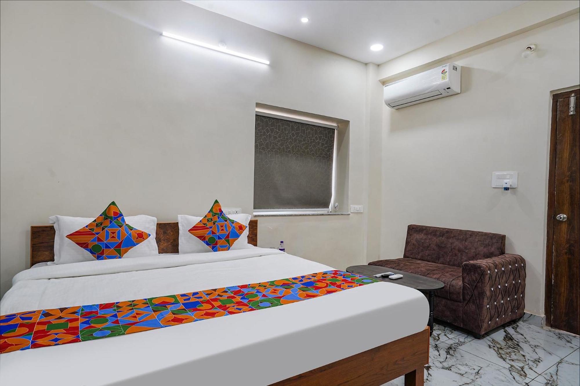 Fabhotel Perams Grand Inn - Hitech City Haïdarabad Extérieur photo