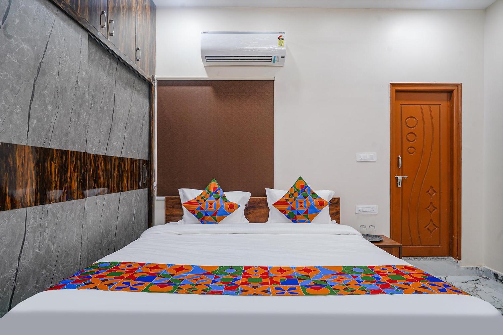 Fabhotel Perams Grand Inn - Hitech City Haïdarabad Extérieur photo