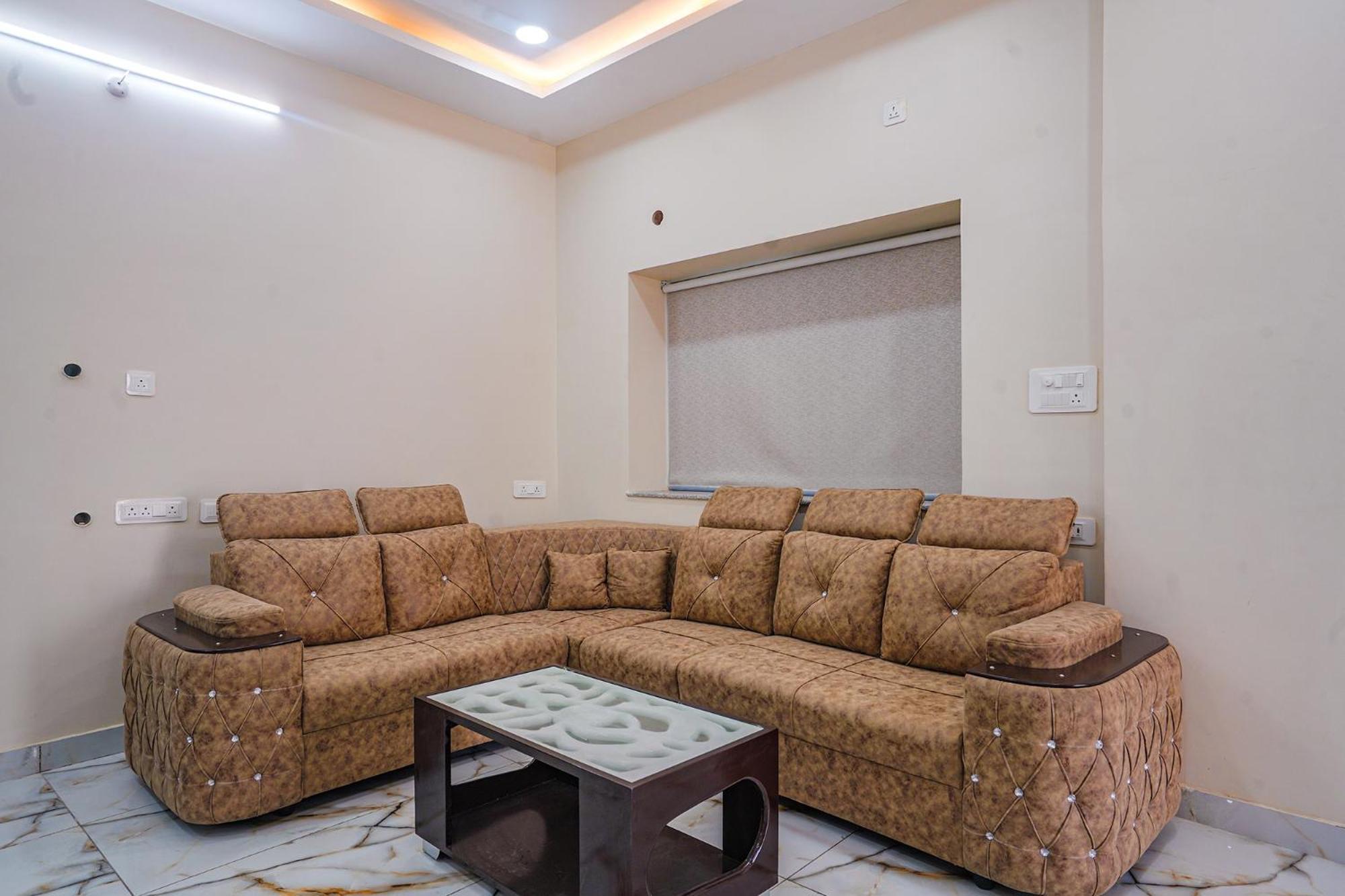 Fabhotel Perams Grand Inn - Hitech City Haïdarabad Extérieur photo